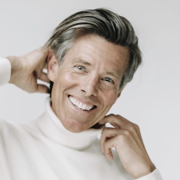 Stuart Reed Headshot C