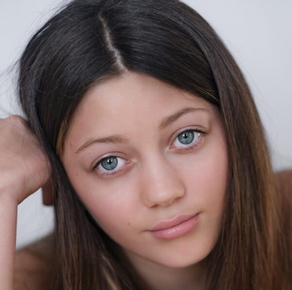 Emilia Maxwell HEADSHOT D