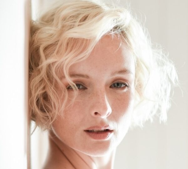 Victoria Palmer HEADSHOT B