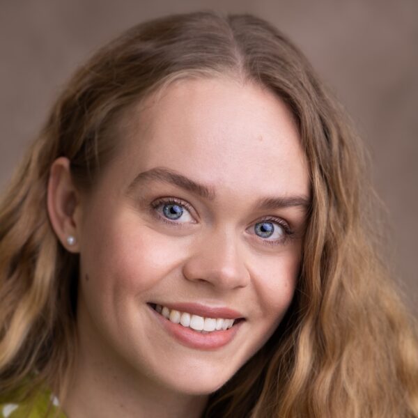 Charlotte Adams HEADSHOT