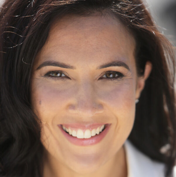 Stephanie Sen HEADSHOT B