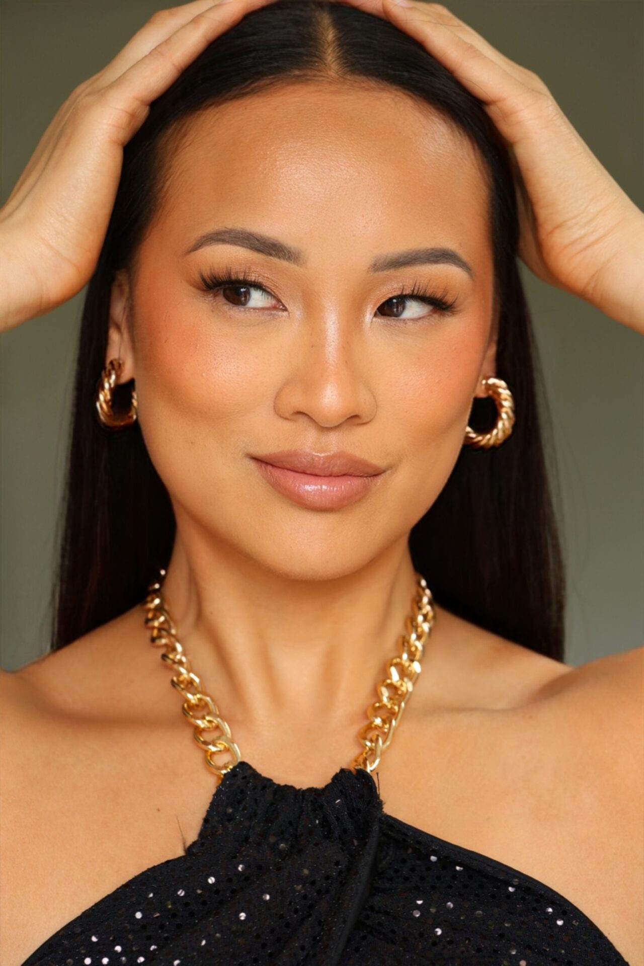 Selina Chiu1