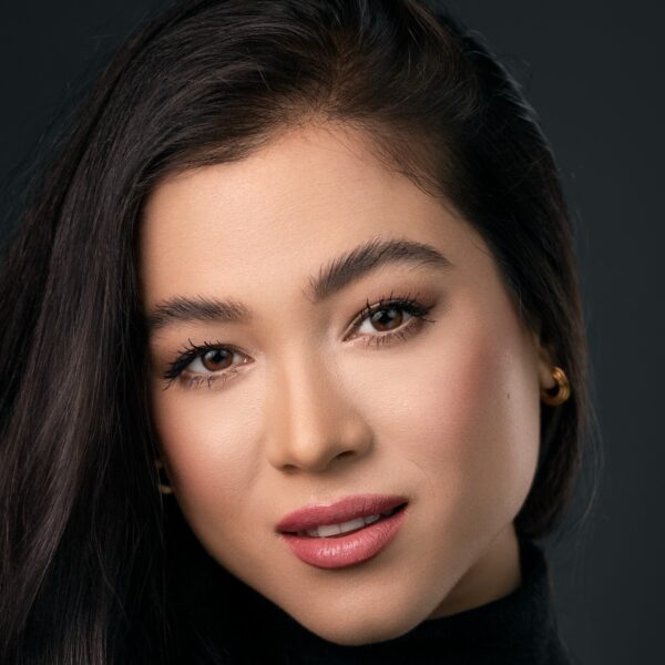 Shannon Feetham HEADSHOT B