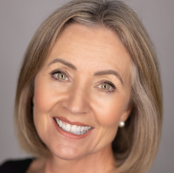 Vanessa Crookes HEADSHOT B Vanessa Crookes HEADSHOT B