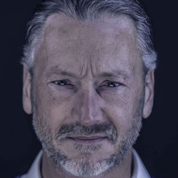 Darren Sinden HEADSHOT A