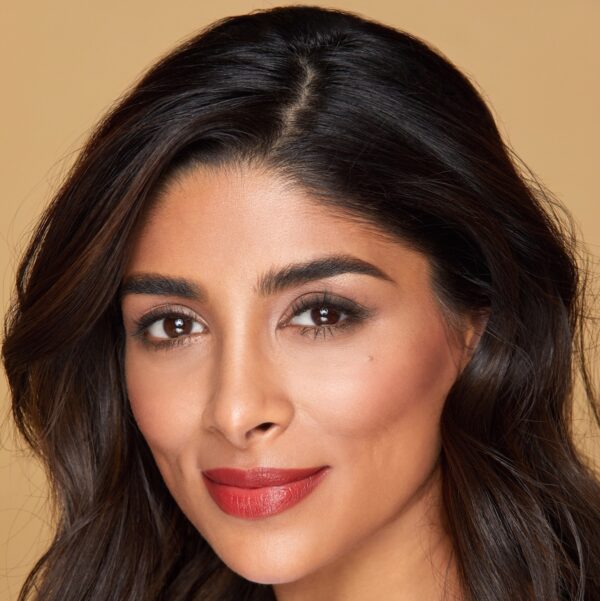 Hinisha Patel HEADSHOT