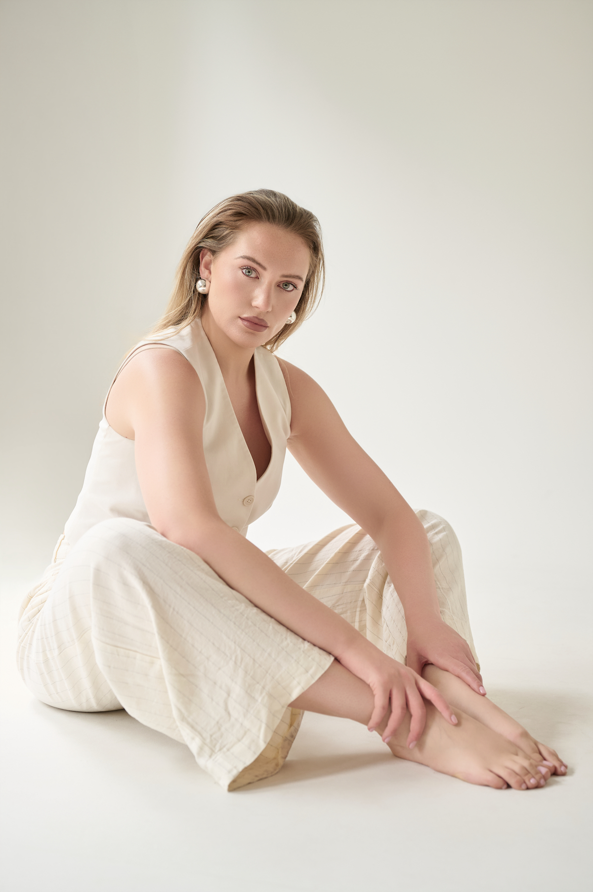 Lottie Hill5.jpg