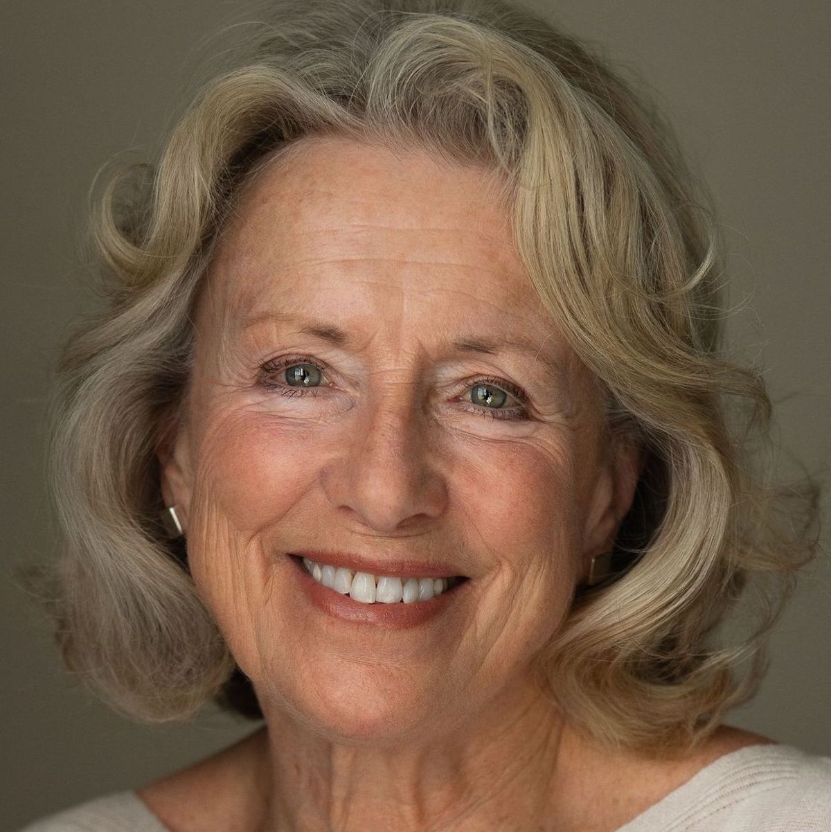 Hilary Harwood1