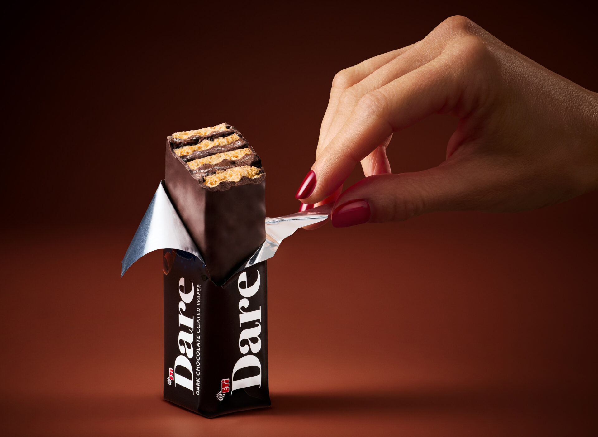 Stacey Hannant Hand Modelling Images15