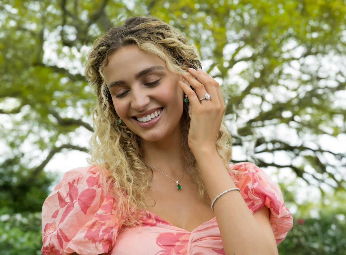 Izzy Stickland Hands10.jpg