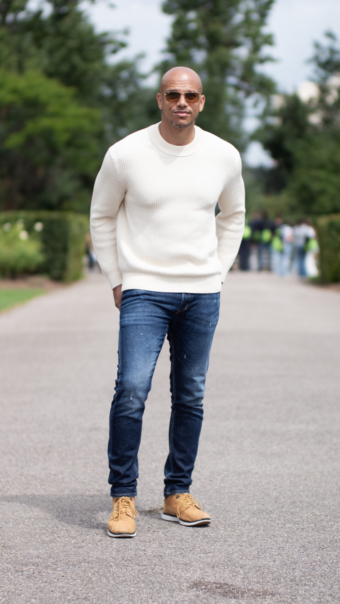 Ian Campbell18