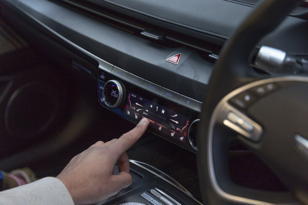 Christopher Timpson Hands17